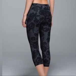 Lululemon Wunder Under Crop Inky Floral Pants 6